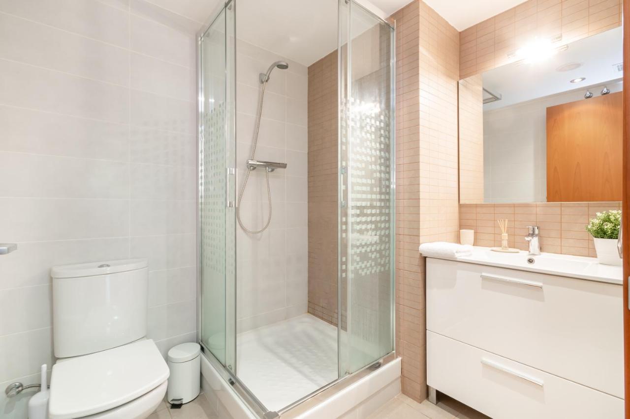 Sant Sebastia Moderno Apartamento A 100 Metros De La Playa Sitges Exteriör bild